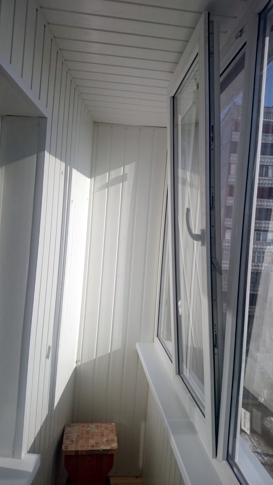 Мдф или пластик для балкона